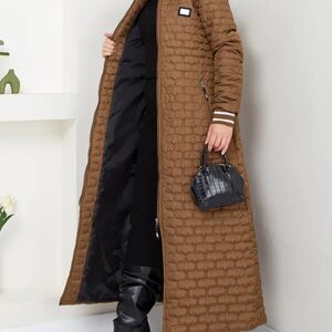Designer The Sang Sassyn Boutique LNWT
Women's Full Length Mocha Brown Coat